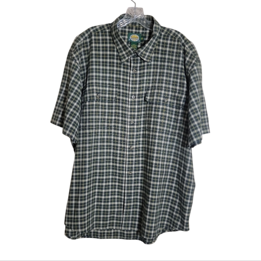 Cabela’s men’s XL plaid button down outdoor shirt short sleeve gray yellow white